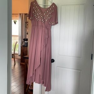 Wren and Ivory The Damara Faux Wrap dress in Mauve